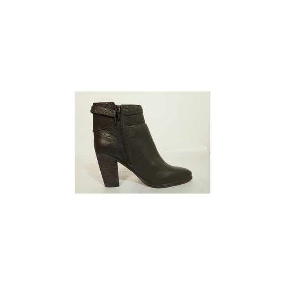 NEW Vince Camuto Faythes Leather Ankle Boot - Picture 4 of 8